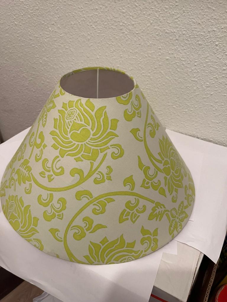Groene lampenkap met bloemenpatroon xenos, 25 tot 50 cm, Nieuw, Ophalen of Verzenden, Overige vormen