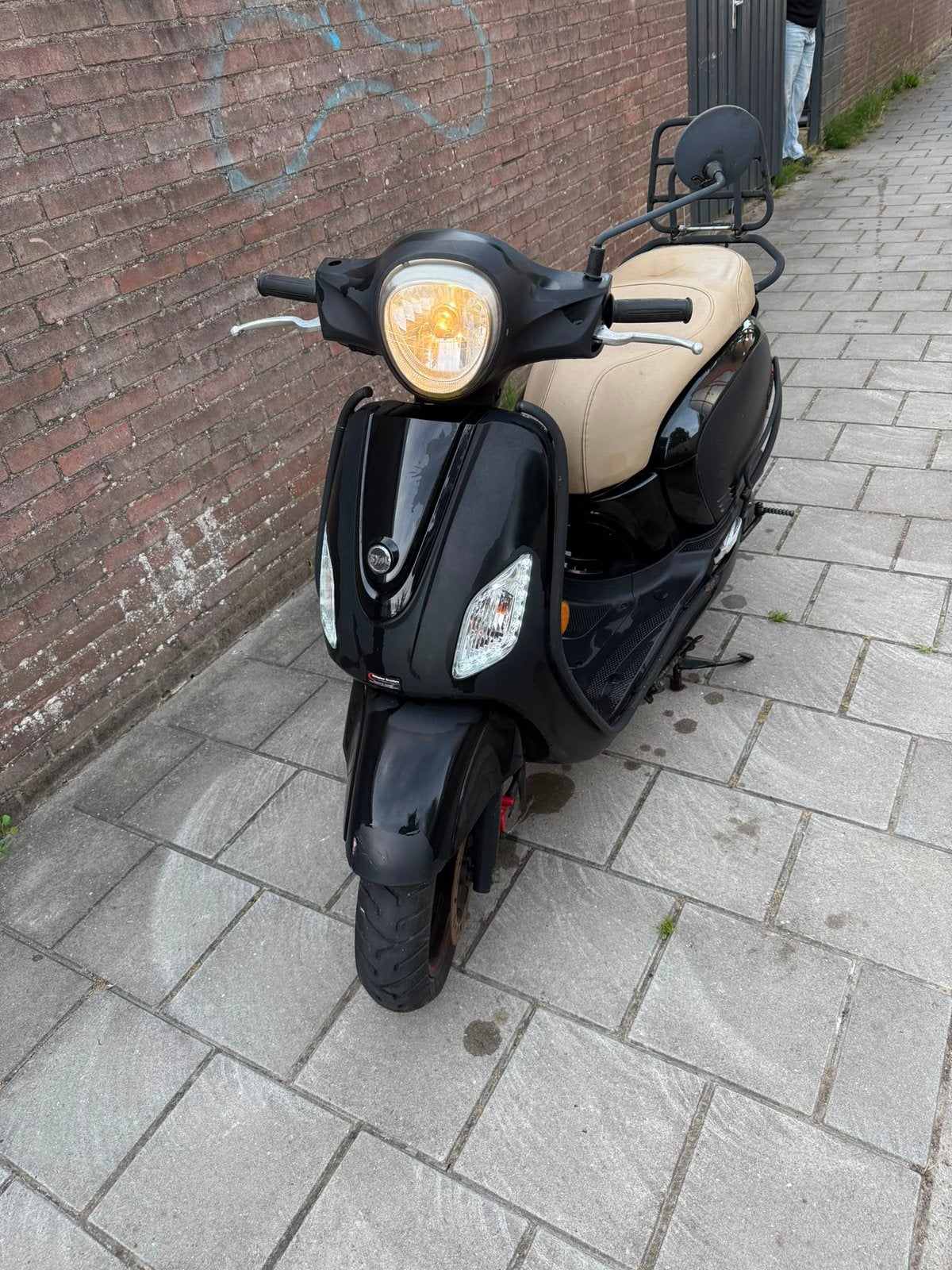 Sym fiddle 3, Ophalen, Zo goed als nieuw, Benzine, Fiddle