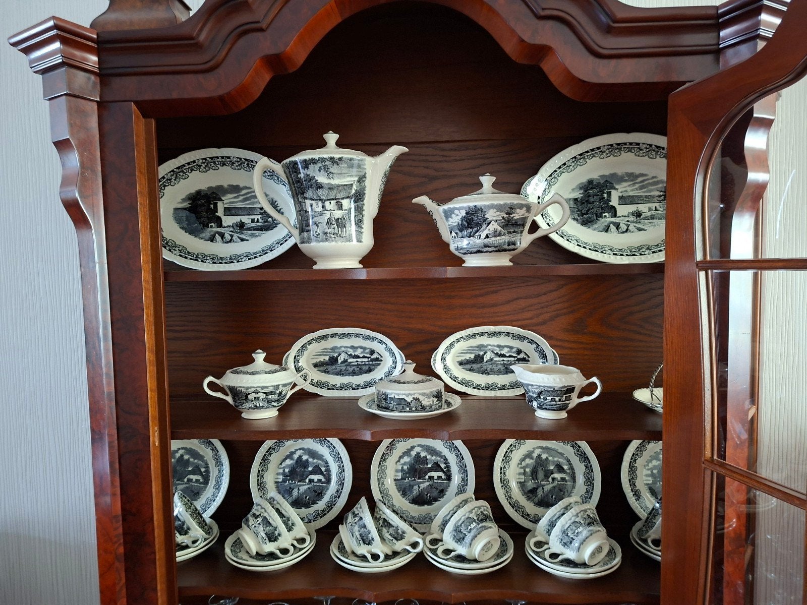 Compleet  Boerenhoeve servies van Société Céramique, Antiek en Kunst, Ophalen