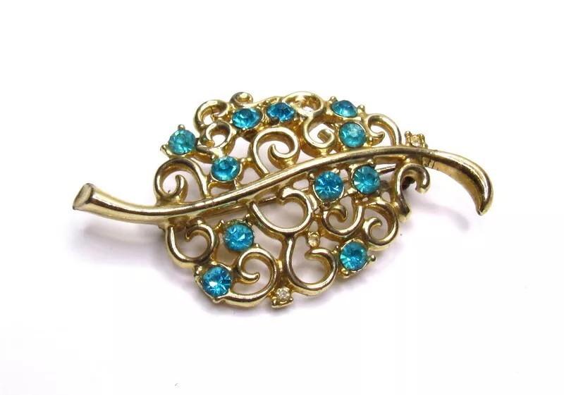 Vintage strassbroche, Verzenden, Zo goed als nieuw, Goud, Overige materialen