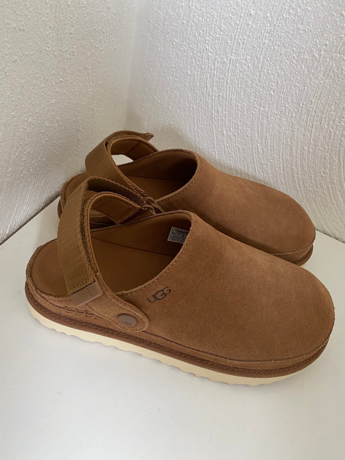 Uggs splinternieuw, Ophalen of Verzenden, Nieuw, Bruin
