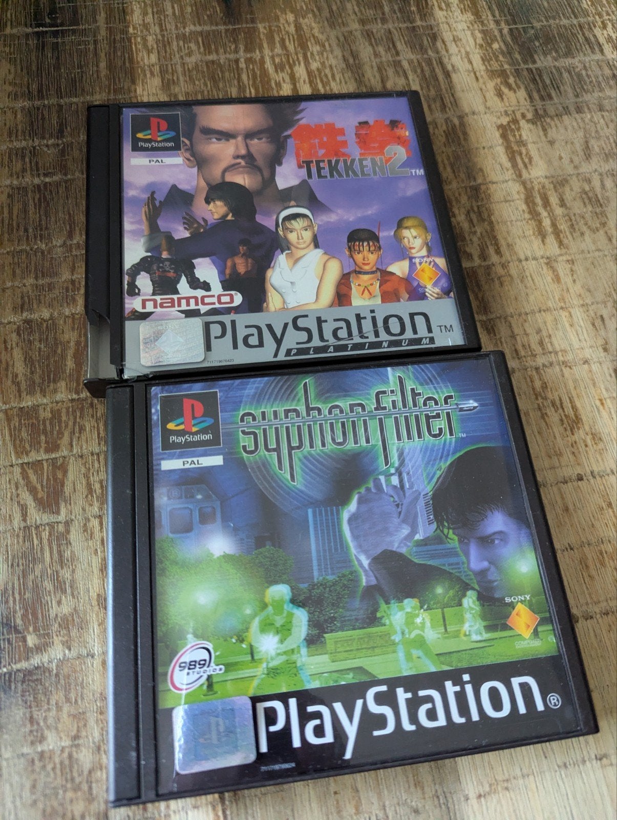 Tekken + Syphon Filter PS1, Ophalen, Vechten, 2 spelers, Zo goed als nieuw