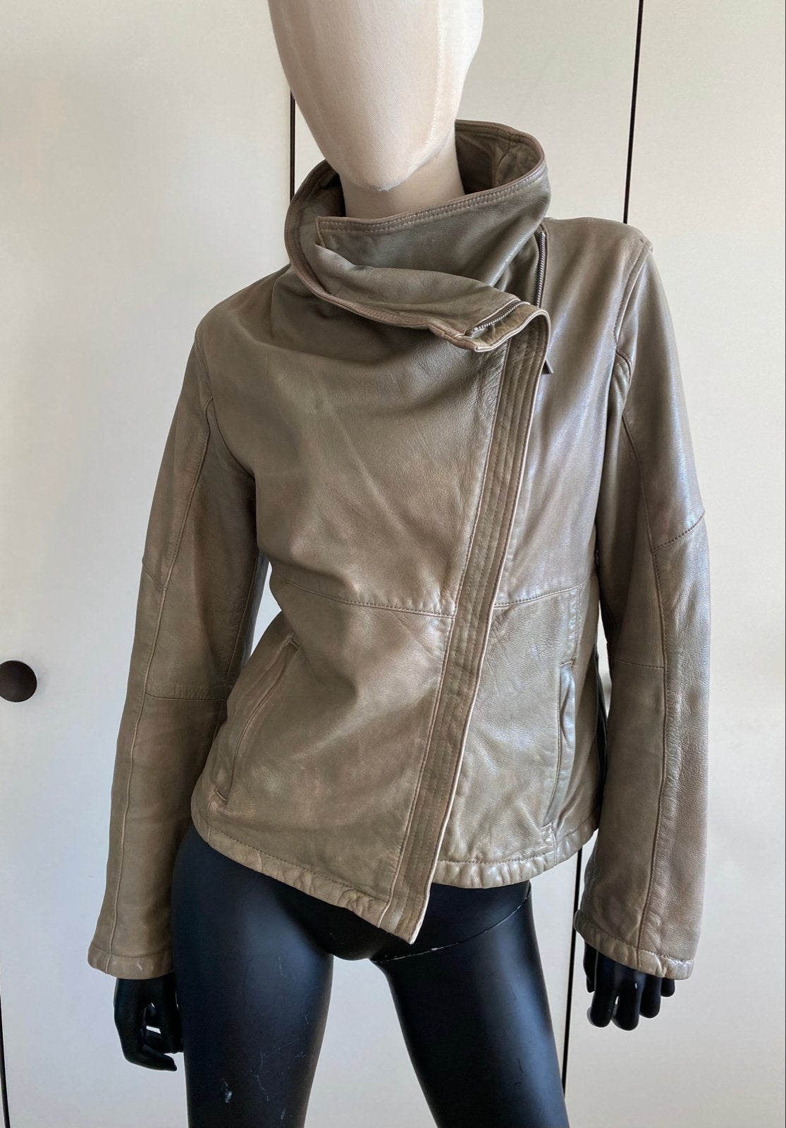Oakwood Leren Jas Dames - Maat L - Zo goed als nieuw, Ophalen of Verzenden, Zo goed als nieuw, Maat 42/44 (L), Beige