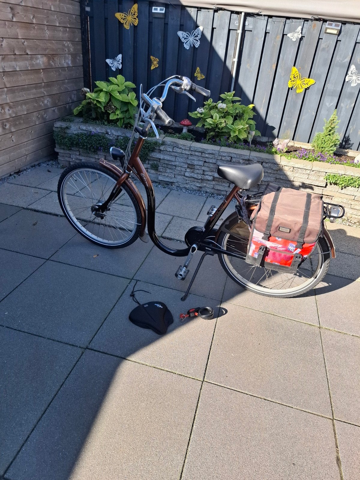 Sparta Entree Damesfiets met Lage Instap en Versnellingen, Ophalen, Sparta, Gebruikt, Velgrem
