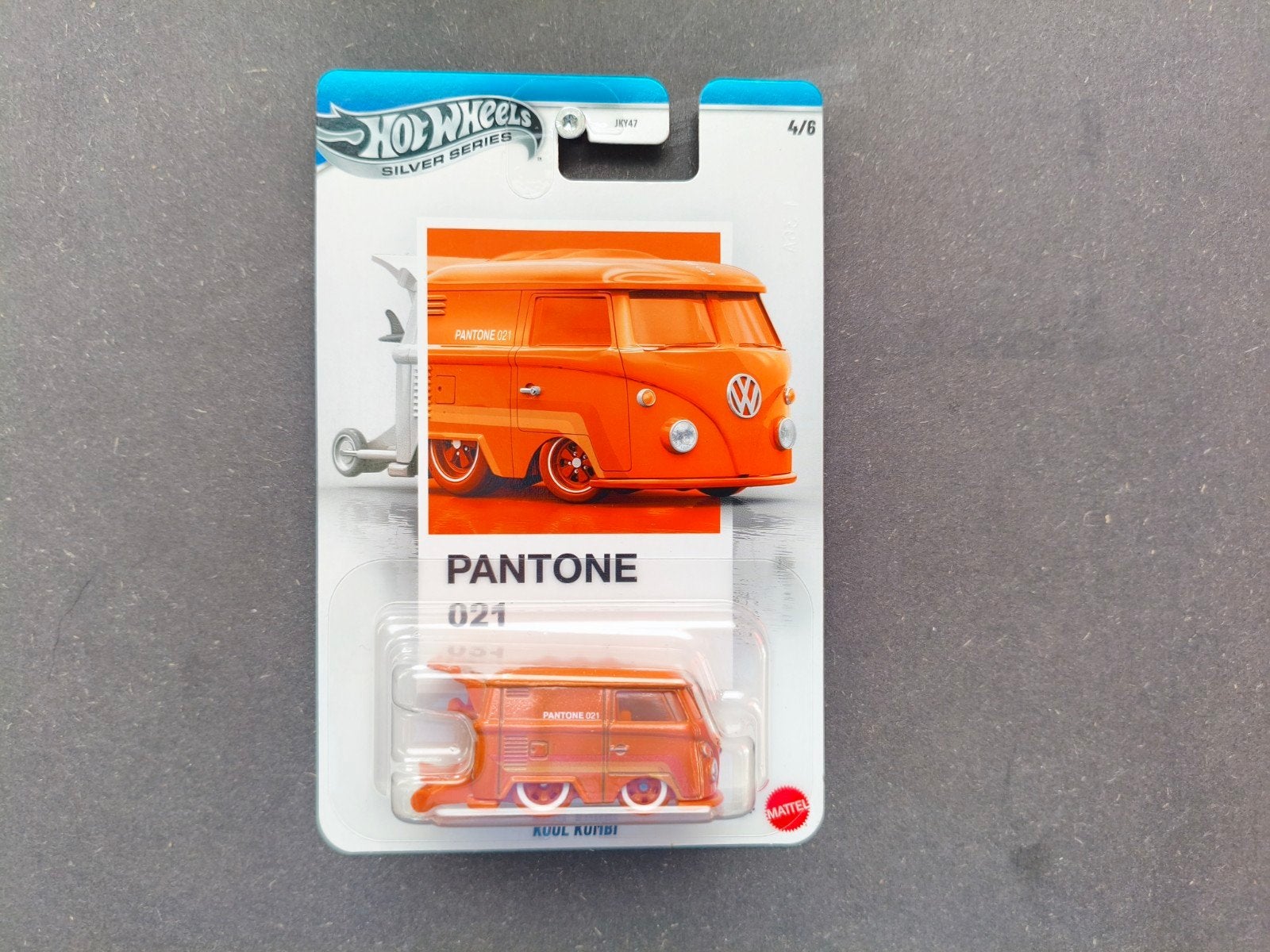 Hot Wheels Kool Kombi Pantone 021 Silver Series, Ophalen of Verzenden, Nieuw, Auto