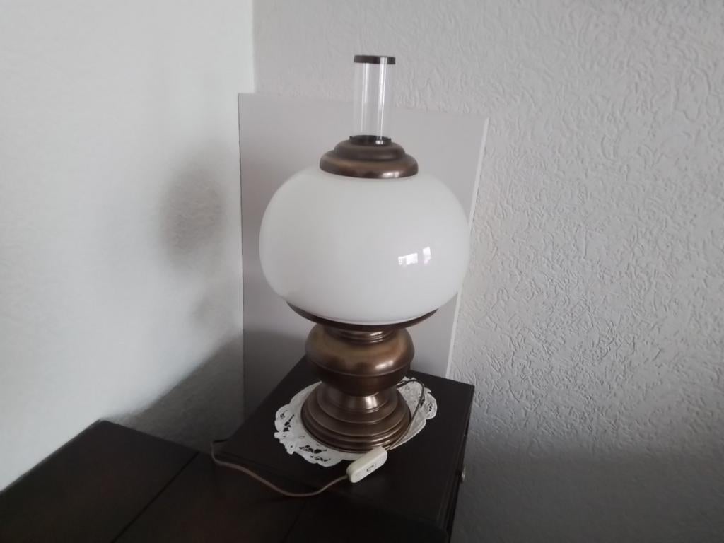 Vintage Tafellamp met Opale Glazen Kap, Ophalen of Verzenden