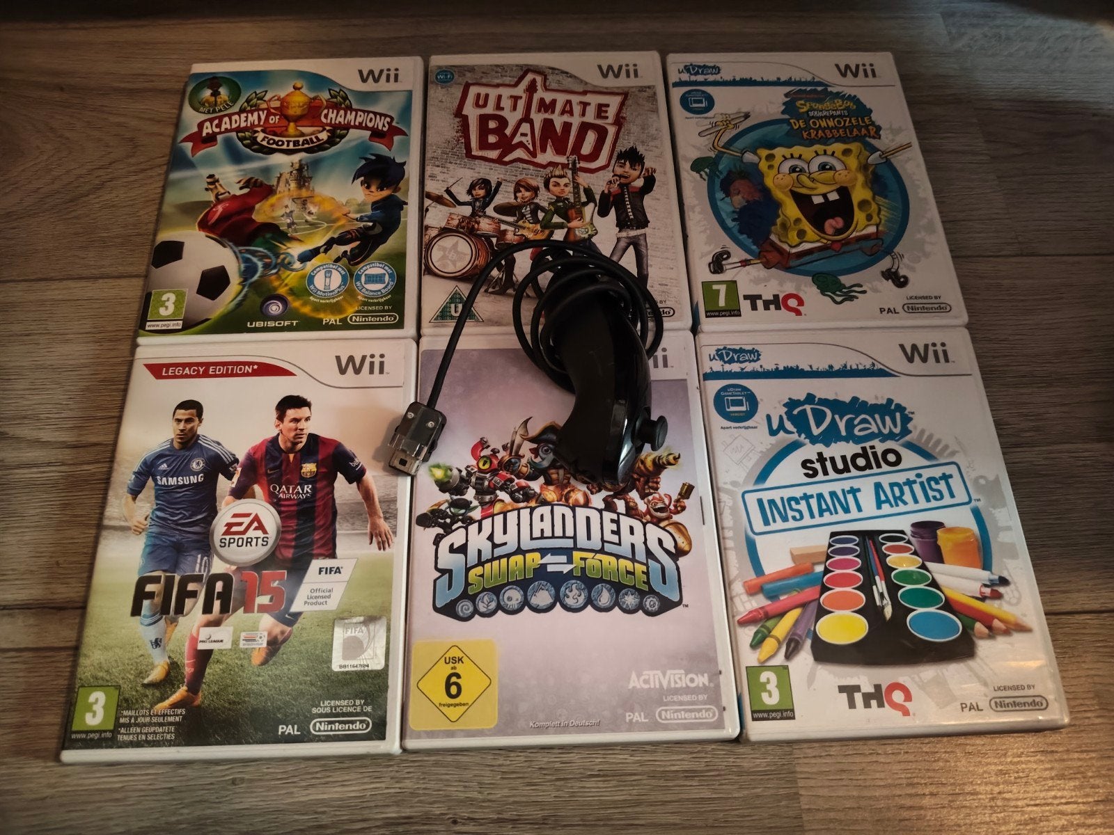 Veel wii games fifa 15,  enz., Spelcomputers en Games, Games | Nintendo Wii, Gebruikt, Ophalen of Verzenden, Sport, 3 spelers of meer