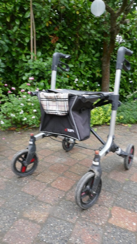 Topra Rollator, Ophalen, Opvouwbaar, Gebruikt