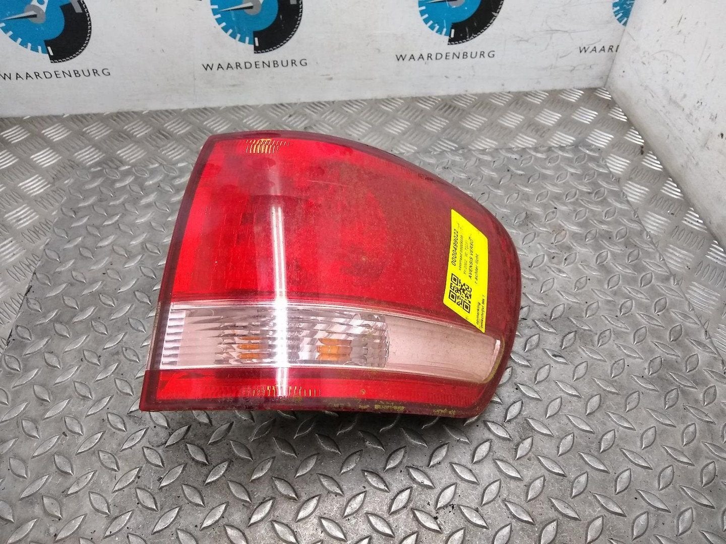 TOYOTA AVENSIS VERSO 2.0i Linea Luna 7p. ACHTERLICHT R 2002, Ophalen of Verzenden, Gebruikt, Stiba lid