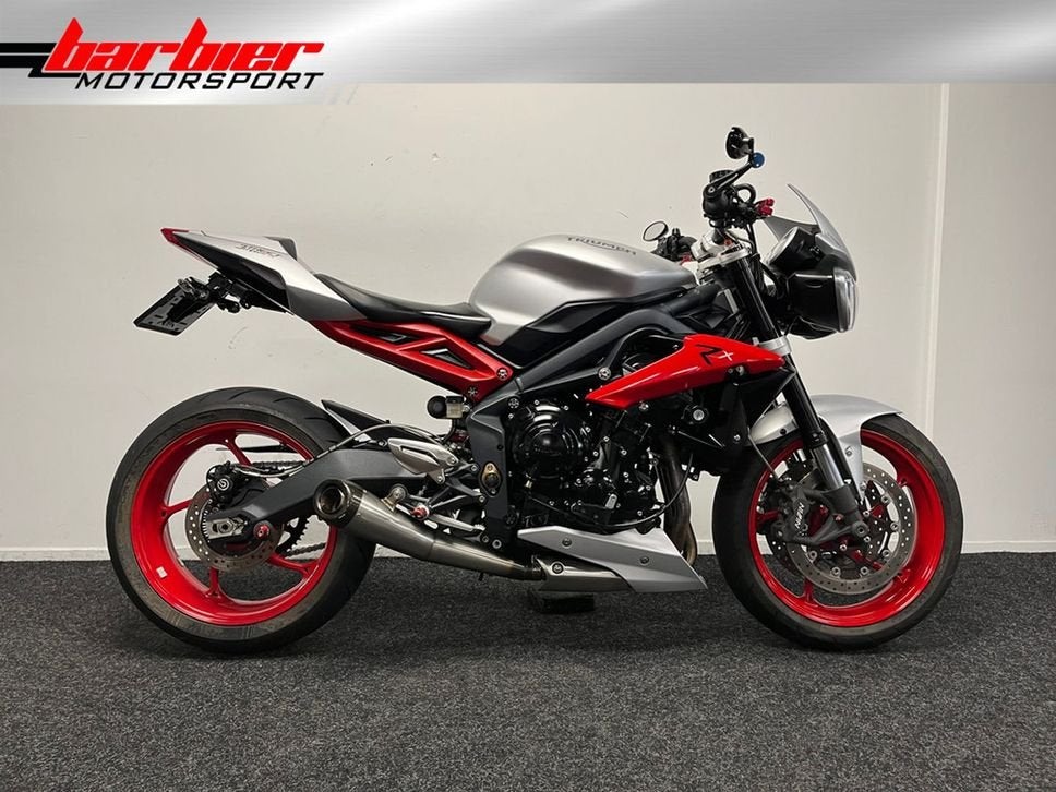 Triumph STREET TRIPLE 675 RX ABS (bj 2026), Motoren, Motoren | Triumph, 675 cc, Motorrijbewijs A, Bedrijf, Meer dan 35 kW