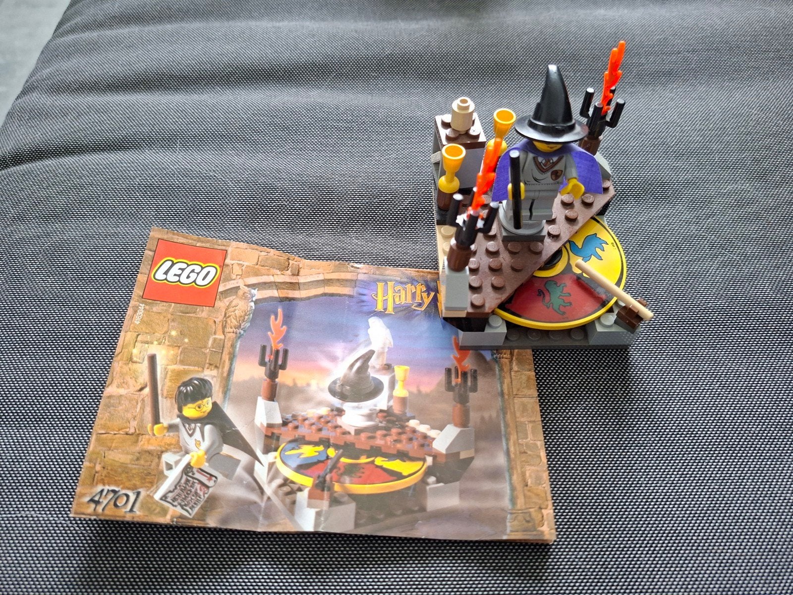 LEGO Harry Potter 4701 Sorteerhoed (2001), Ophalen of Verzenden, Zo goed als nieuw