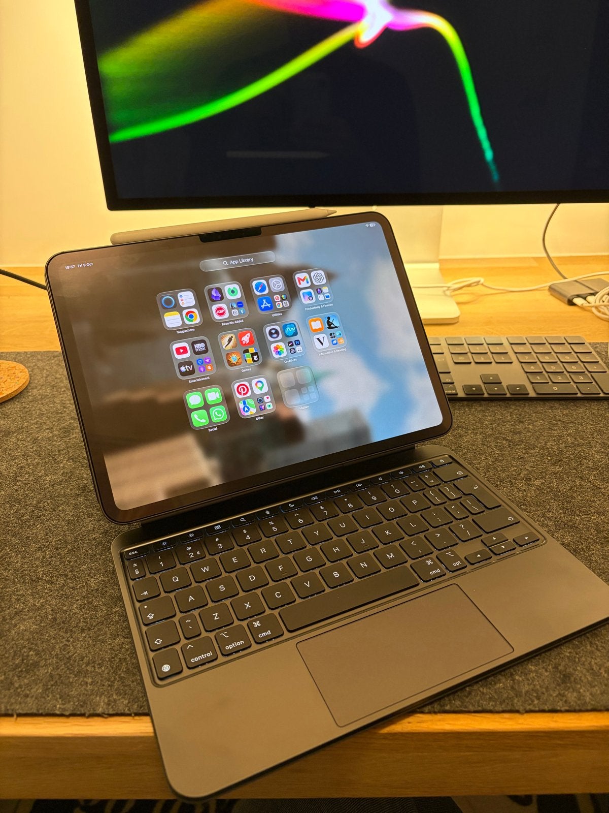 iPad Pro 2024 11 inch M4 256GB met accesoires, Gebruikt, Overige kleuren, Ophalen of Verzenden, Apple iPad Pro