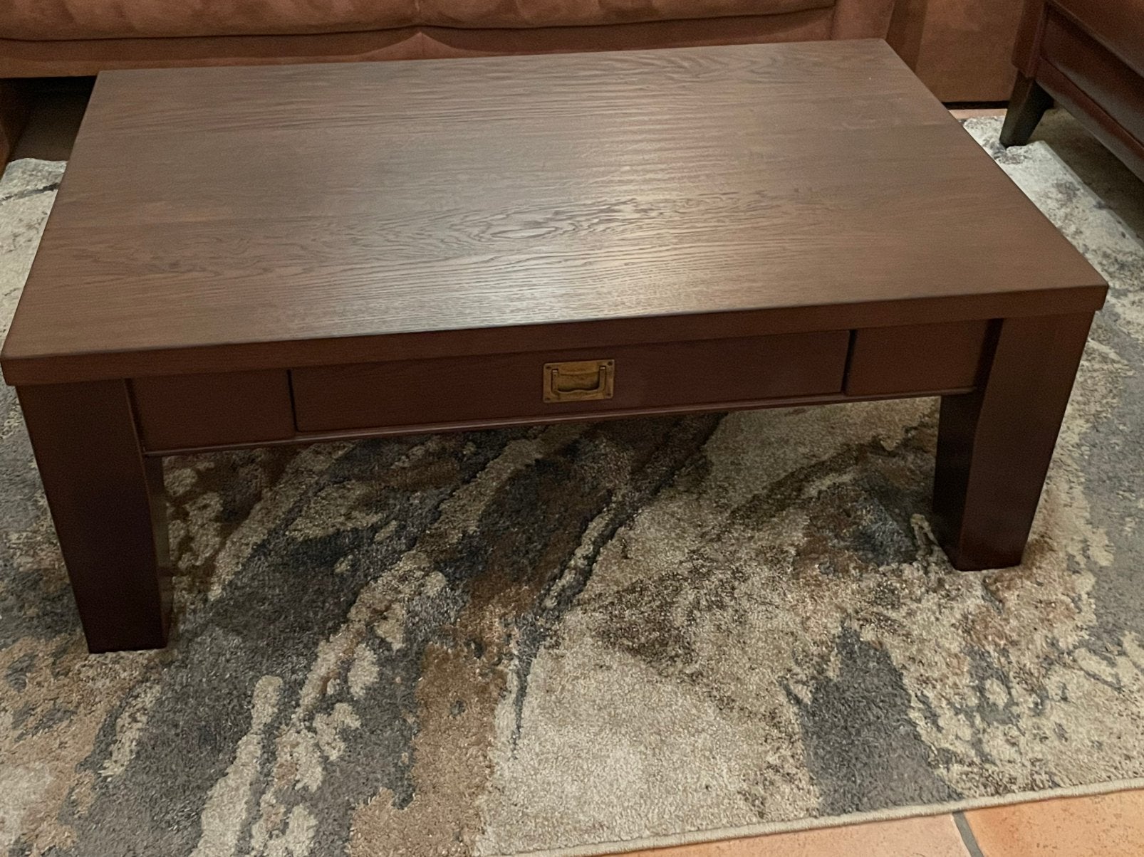 Donker eiken salontafel, Ophalen, 100 tot 150 cm, Eikenhout, 50 tot 100 cm