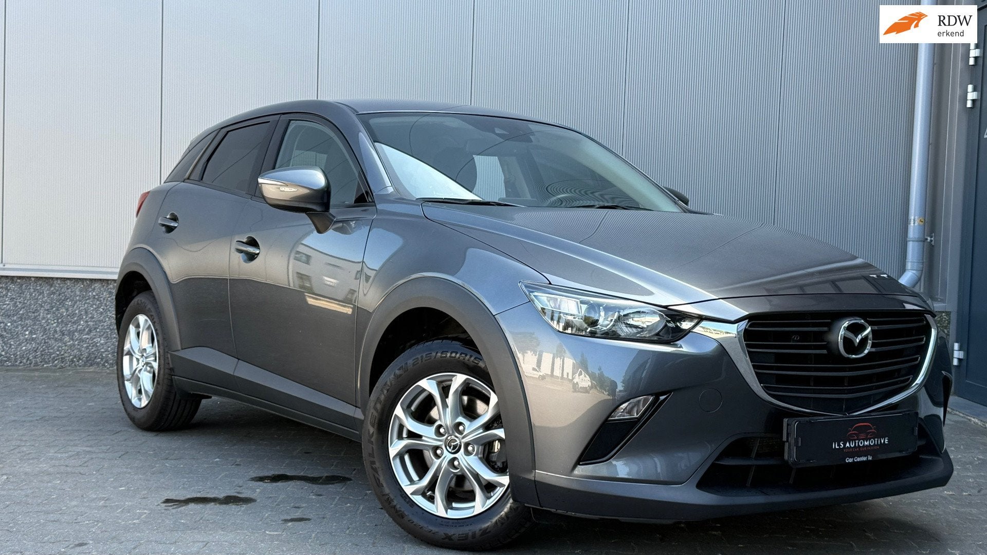 Mazda CX-3 2.0 Vision | CarPlay | Dodehoek | PDC|Lane assist, Auto's, 1998 cc, Stof, Zwart, 4 cilinders