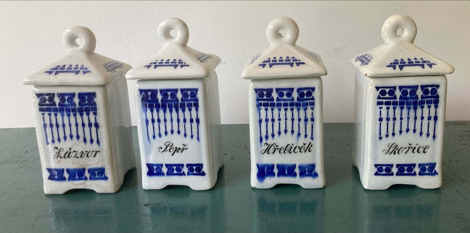 Set van 4 vintage kruidenpotjes - Blauw en wit, Antiek en Kunst, Antiek | Keramiek en Aardewerk, Ophalen of Verzenden