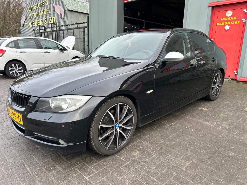 BMW 3-serie 320i Executive, Automaat, 4 cilinders, 150 pk, Zwart