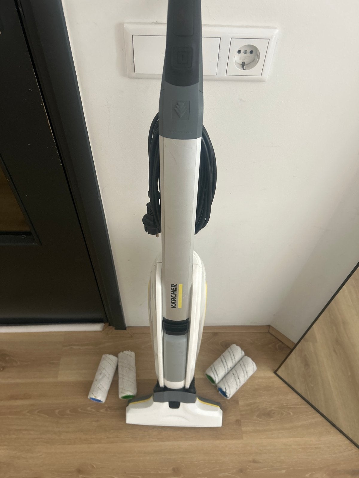 Kärcher Elektrische Dweil met Dubbele Rollers, Ophalen, Gebruikt, Kärcher, Dweilfunctie