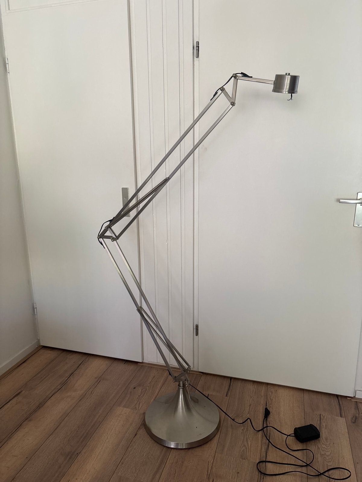 Verstelbare design vloerlamp - Vandeheg, Ophalen, Gebruikt, E27 (groot), Metaal