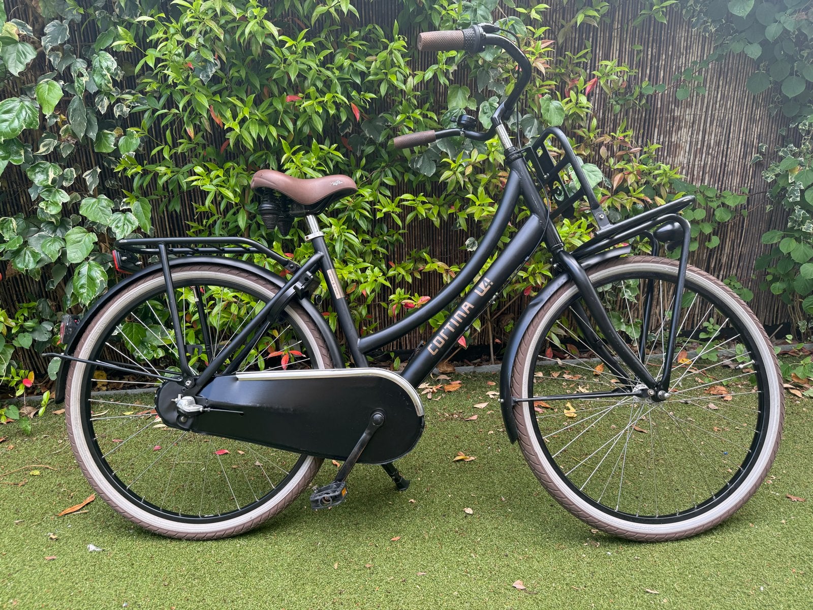 Cortina U4 Transportfiets meisjes 26 inch 3 versnellingen, Fietsen en Brommers, Fietsen | Meisjes, Ophalen, Zo goed als nieuw