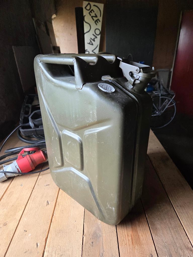 Jerrycan leger 1985 bund (duitse leger), Ophalen of Verzenden