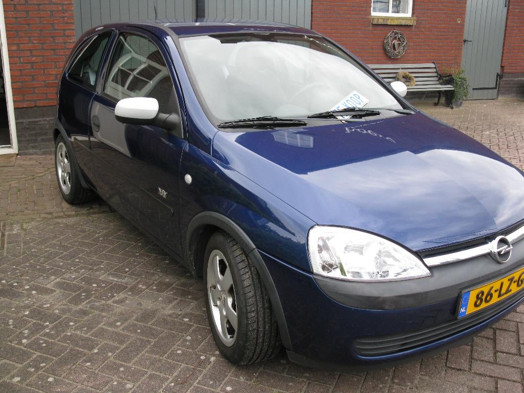 Opel Corsa 1.2 16V 3D 2003 Blauw, Voorwielaandrijving, 74 pk, 31 €/maand, Blauw