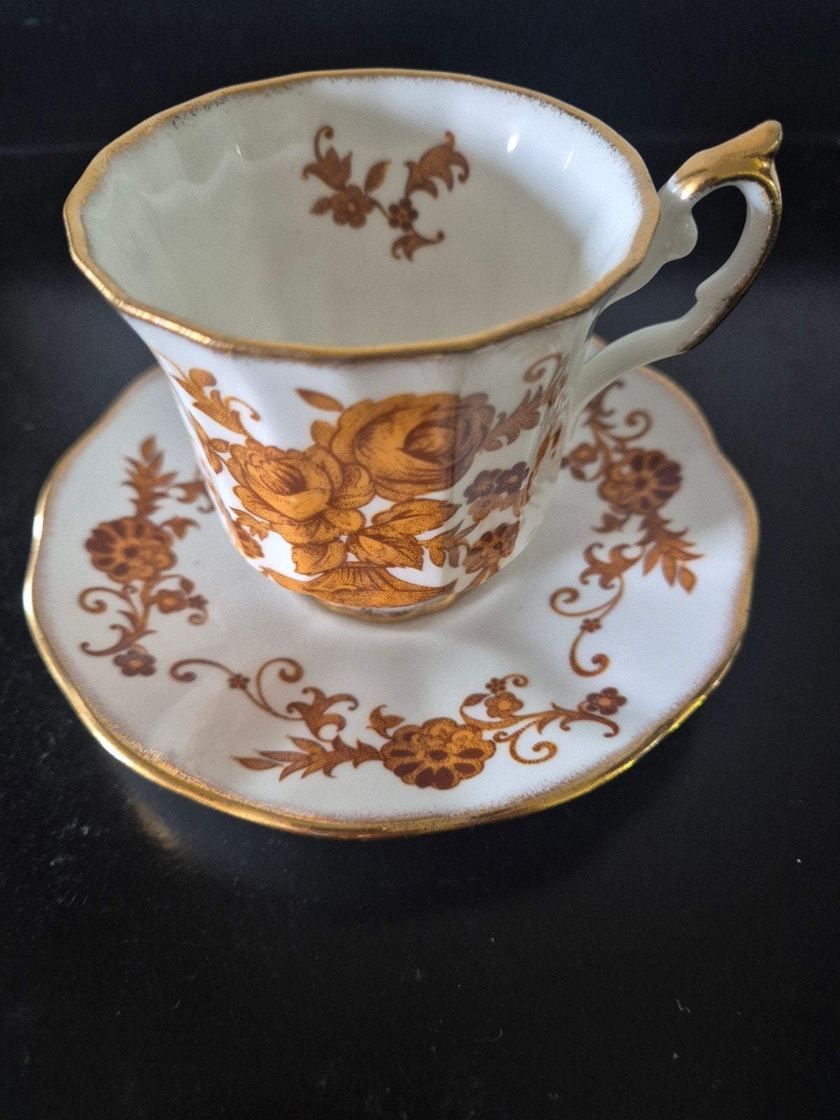 Elisabethan fine bone china porselein, Verzamelen, Porselein, Kristal en Bestek, Ophalen of Verzenden, Zo goed als nieuw, Porselein