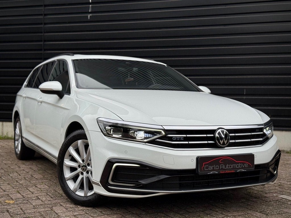 Volkswagen Passat Variant 1.4 TSI GTE PANO|VIRTUAL|ACC|CAMER, Dealer onderhouden, 77 km/l, Gebruikt, Euro 6