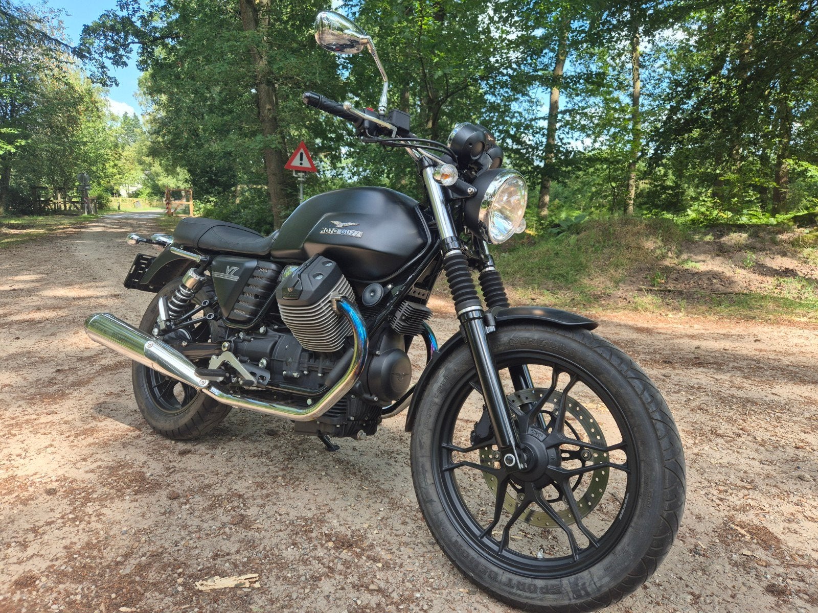 Guzzi V7 Stone 35Kw met maar 16000 KM, 2 cilinders, 744 cc, Gebruikt, Particulier