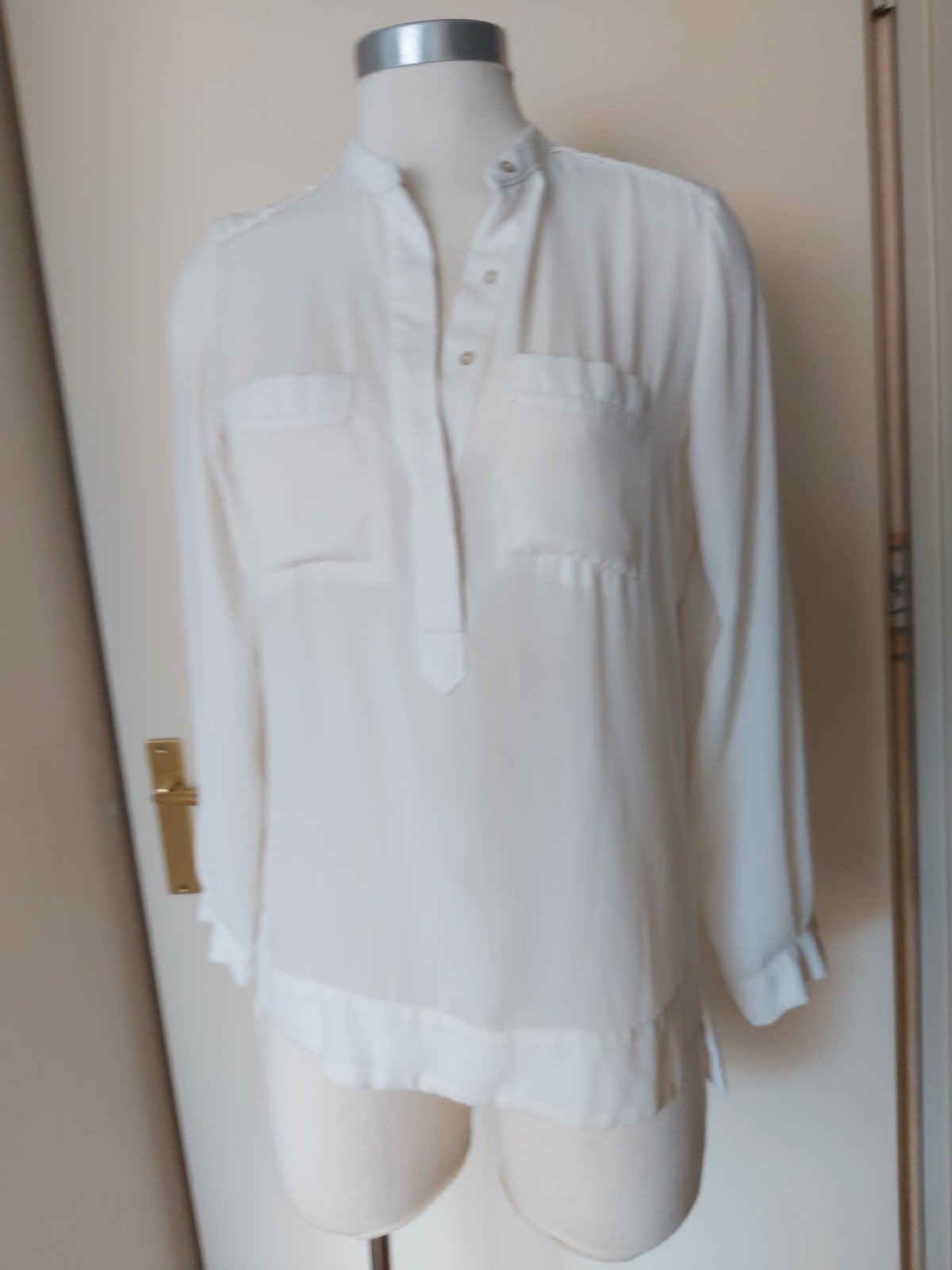 Zara blouse gebroken wit maat M, Kleding | Dames, Blouses en Tunieken, Maat 38/40 (M), Ophalen of Verzenden, Zo goed als nieuw