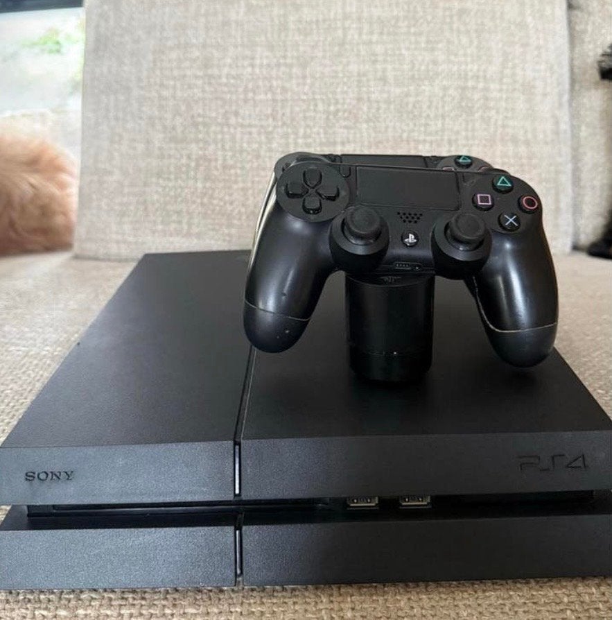 Sony PlayStation 4 (PS4), 2 controllers, controllerhouder, Spelcomputers en Games, Spelcomputers | Sony PlayStation 4, Zo goed als nieuw