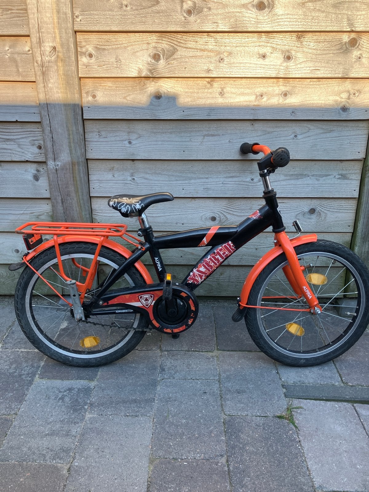 Alpina jongensfiets 18 inch, Fietsen en Brommers, Fietsen | Kinderfietsjes, Ophalen, Gebruikt, Terugtraprem, 16 tot 20 inch