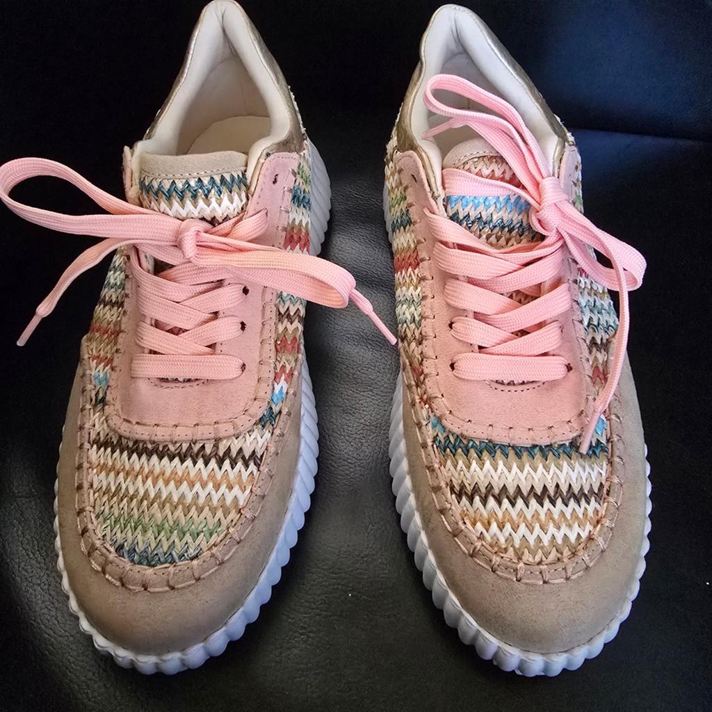 Nieuwe Lastrada gympen maat 40, Ophalen of Verzenden, Nieuw, Sneakers of Gympen