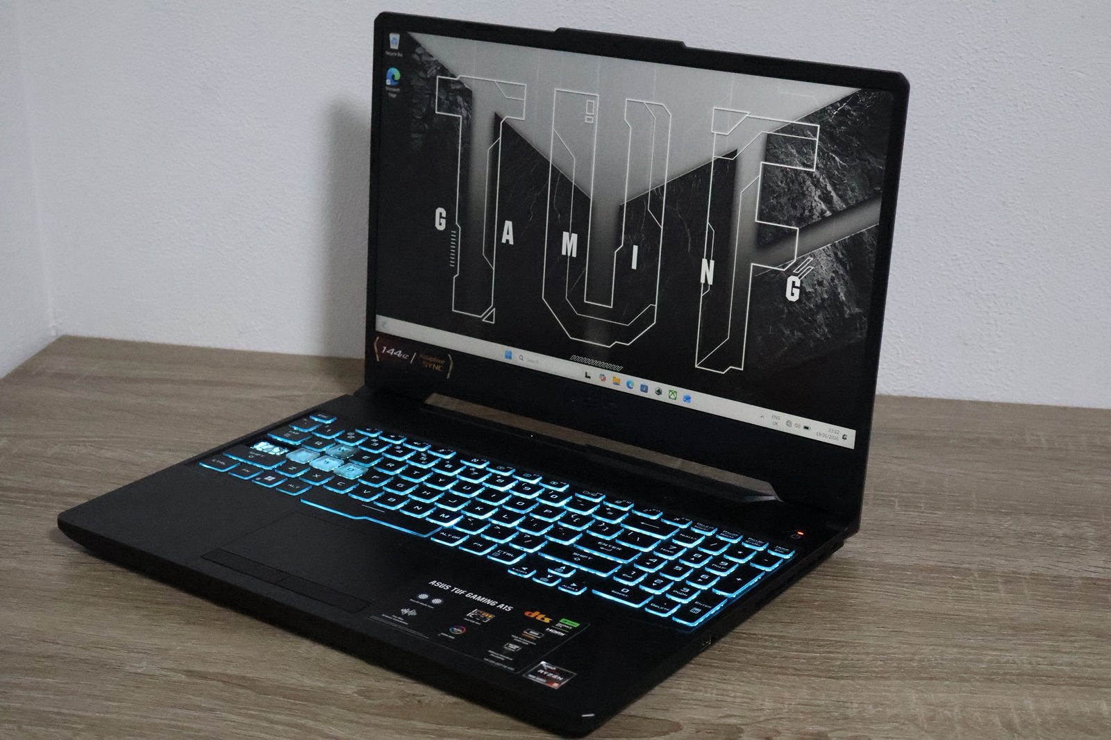 Dikke Asus TUF Gaming A15 Ryzen 5-7535HS / GeForce RTX 3050, 15 inch, Ophalen of Verzenden, Zo goed als nieuw, Gaming