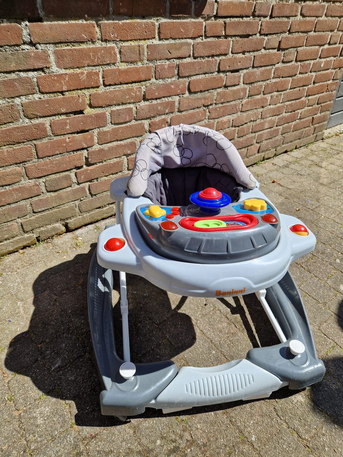 Loopstoeltje, Ophalen, Gebruikt, Overige typen, Met wieltjes