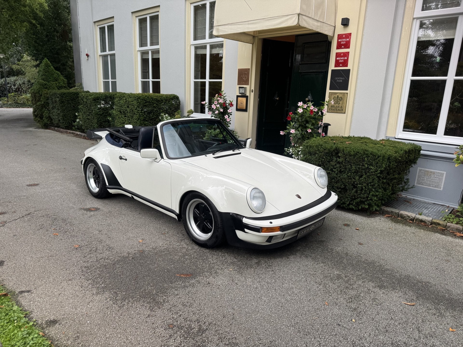 Porsche 911 Cabrio 3.2, Top staat, Origineel widebody, Veel, Achterwielaandrijving, Gebruikt, Lederen bekleding, Cabriolet