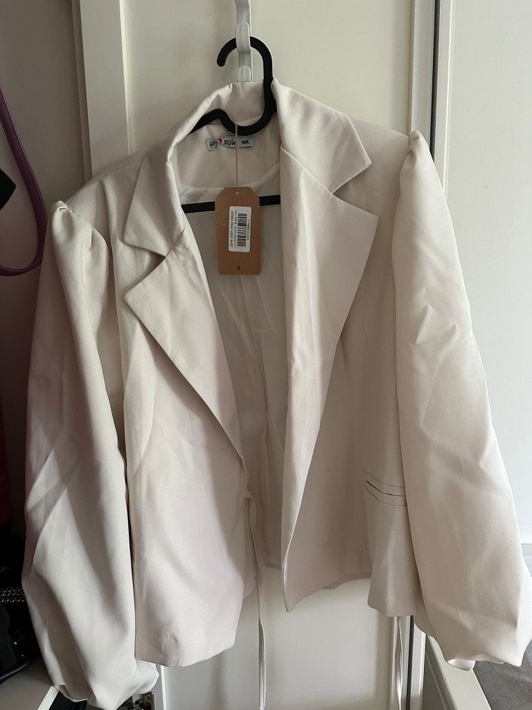 Beige blazer / colbert maat 38, Kleding | Dames, Jassen | Zomer, Zo goed als nieuw, Maat 38/40 (M), Beige, Ophalen of Verzenden