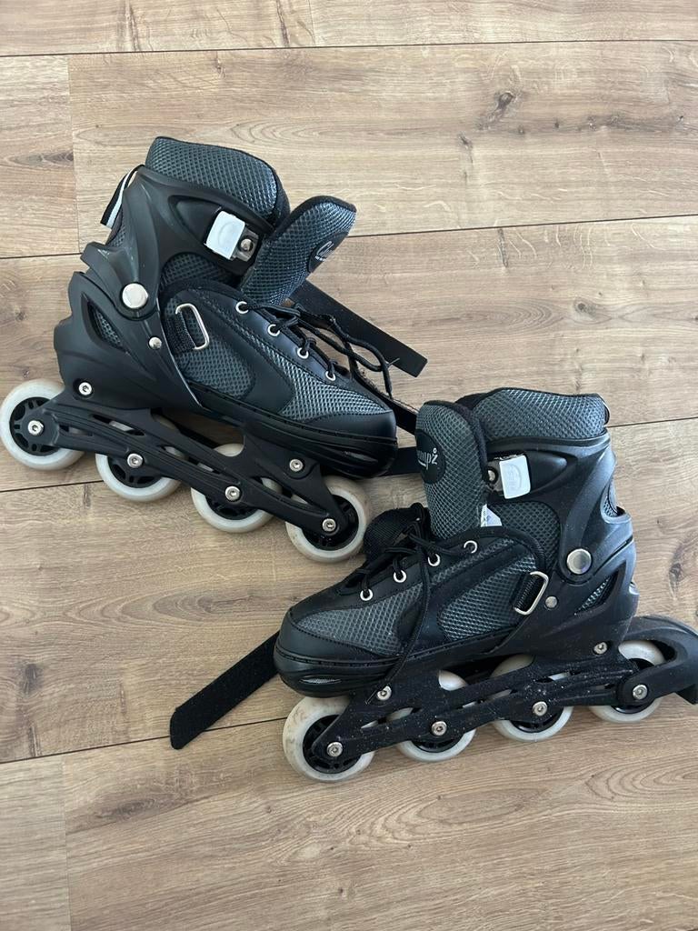 Skates, Ophalen of Verzenden, Zo goed als nieuw