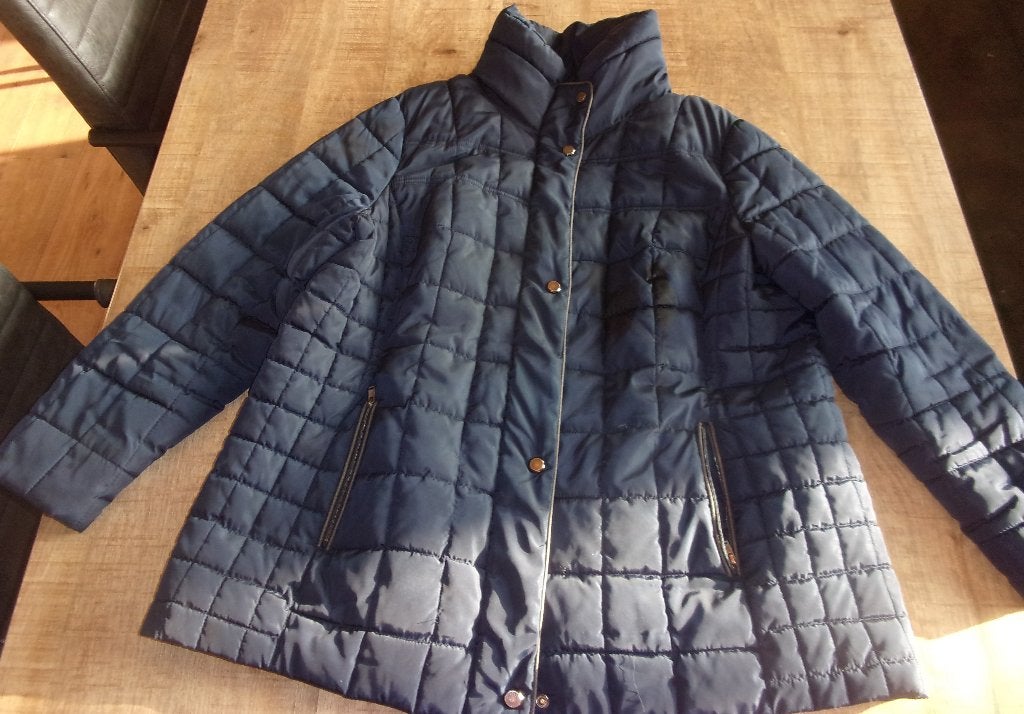 winterjas C&A outerwear 50 donkerblauw winter jas, Kleding | Dames, Jassen | Winter, Blauw, Maat 46/48 (XL) of groter, Ophalen of Verzenden
