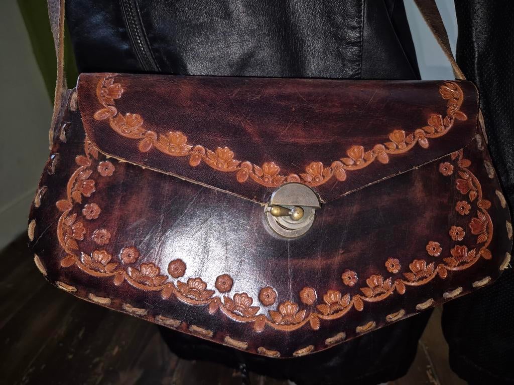 Western tooled leather schoudertas, Sieraden, Tassen en Uiterlijk, Tassen | Schoudertassen, Ophalen of Verzenden
