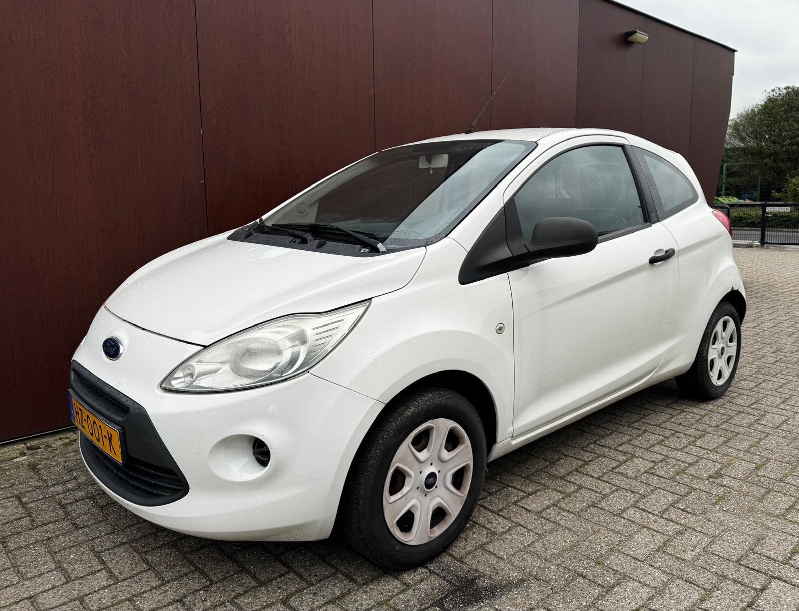 Ford Ka 1.2 51KW 2009 Wit Inruilkoopje/Apk Verlopen!!, Voorwielaandrijving, Stof, 4 cilinders, 4 stoelen