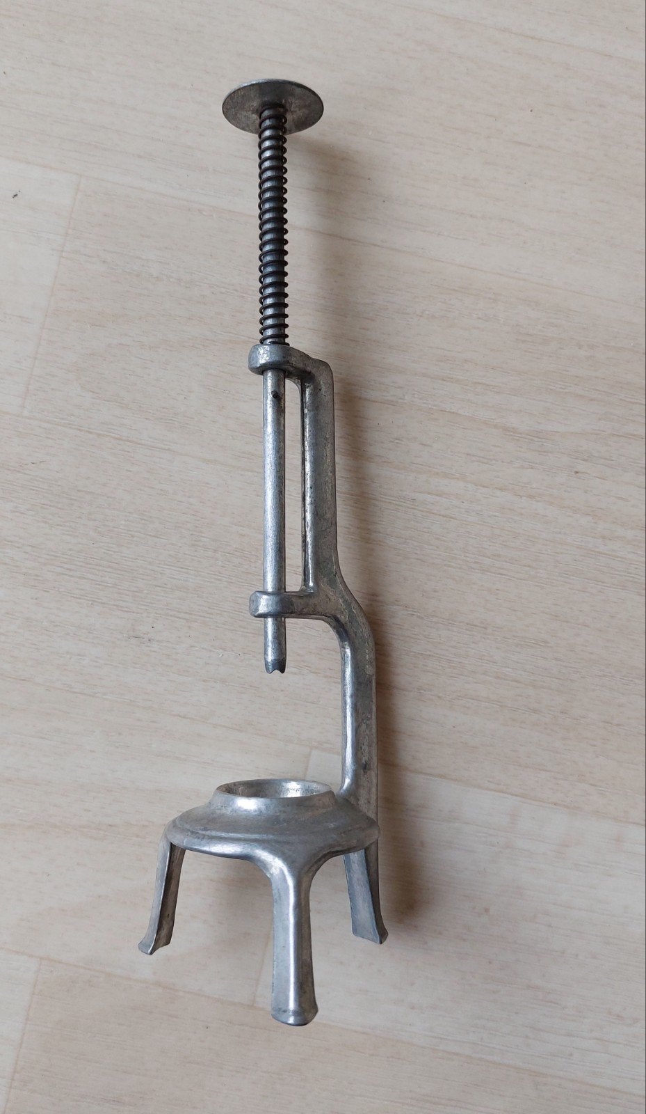 Vintage/retro pruimenontpitter in uitstekende staat., Overige typen, Ophalen of Verzenden, Zo goed als nieuw, Metaal
