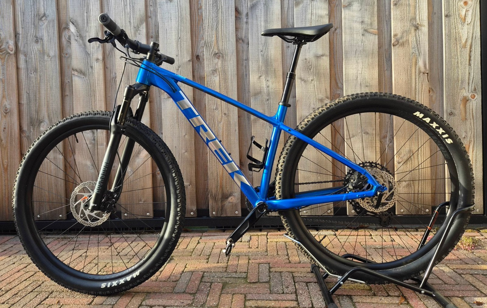 TREK X-Caliber 9 - 2022, nieuwstaat,, Fietsen en Brommers, Ophalen, Hardtail, Zo goed als nieuw, Schijfrem