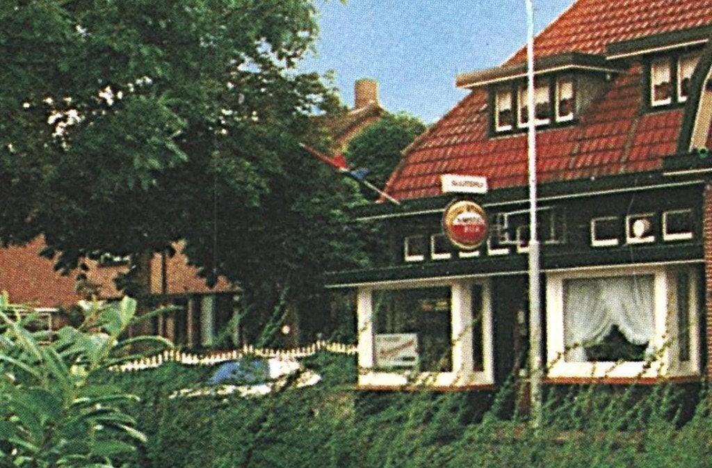 37808 t Veld NH de Vriendschap Nette oude kaart Onbeschreven, Ophalen of Verzenden, 1980 tot heden, Ongelopen, Noord-Holland