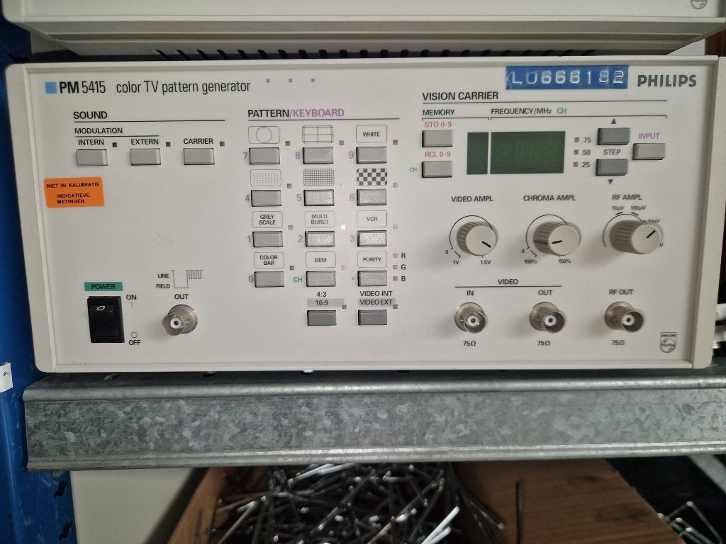 colour tv pattern geerator PM5415, Ophalen, Gebruikt