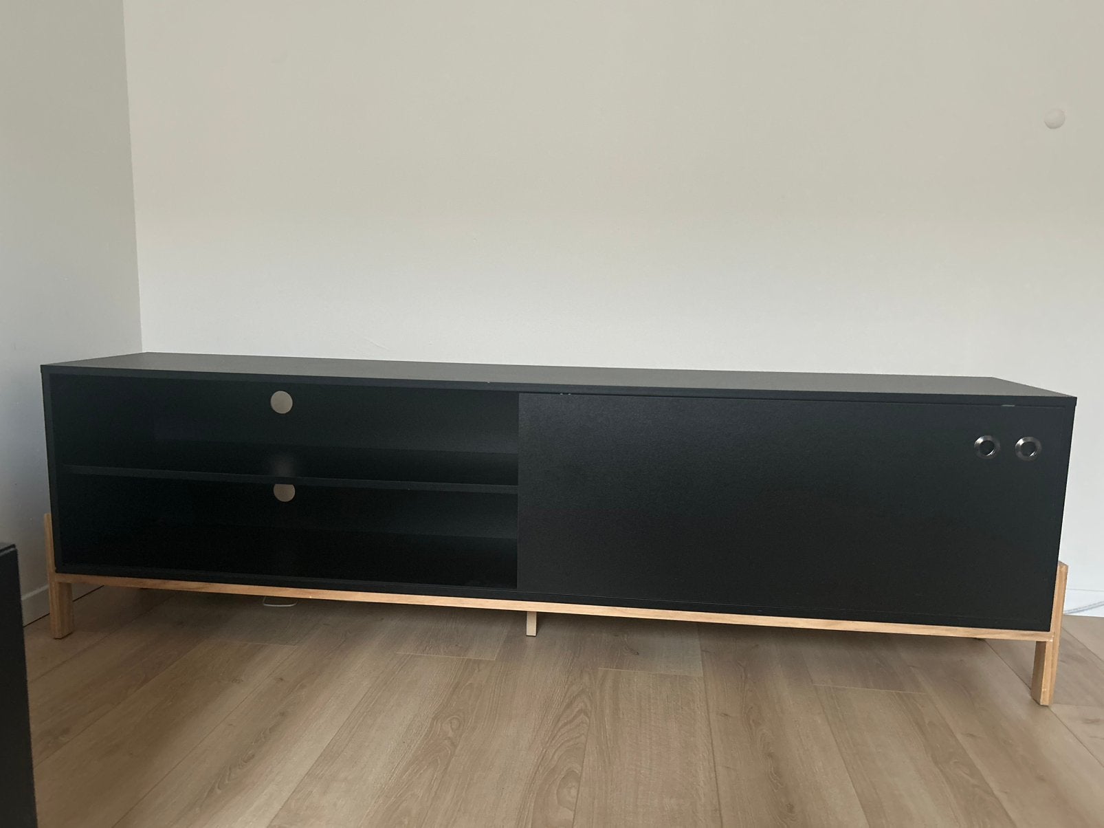 Tv meubel, Ophalen, 150 tot 200 cm, Zo goed als nieuw, Minder dan 100 cm