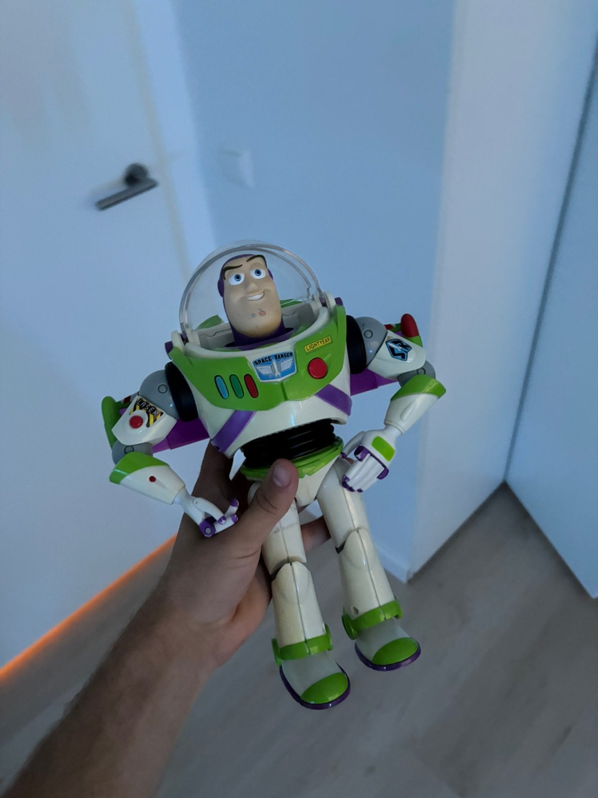 Buzz Lightyear pop – Origineel uit Disneyland Parijs, Kinderen en Baby's, Speelgoed | Actiefiguren, Ophalen of Verzenden, Gebruikt