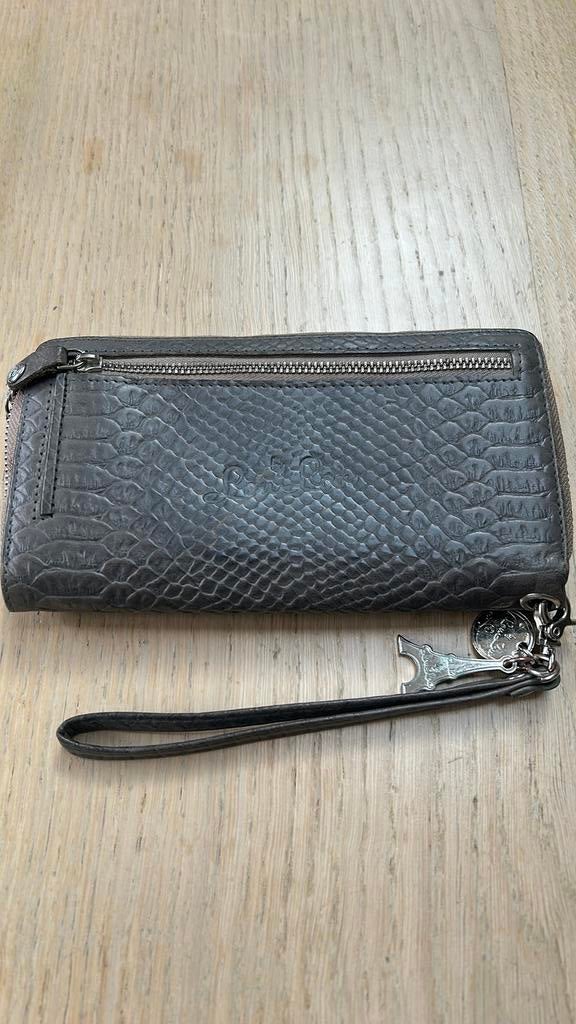 LouLou Essentiels portemonnee tasje leer taupe, Sieraden, Tassen en Uiterlijk, Portemonnees, Ophalen of Verzenden, Zo goed als nieuw