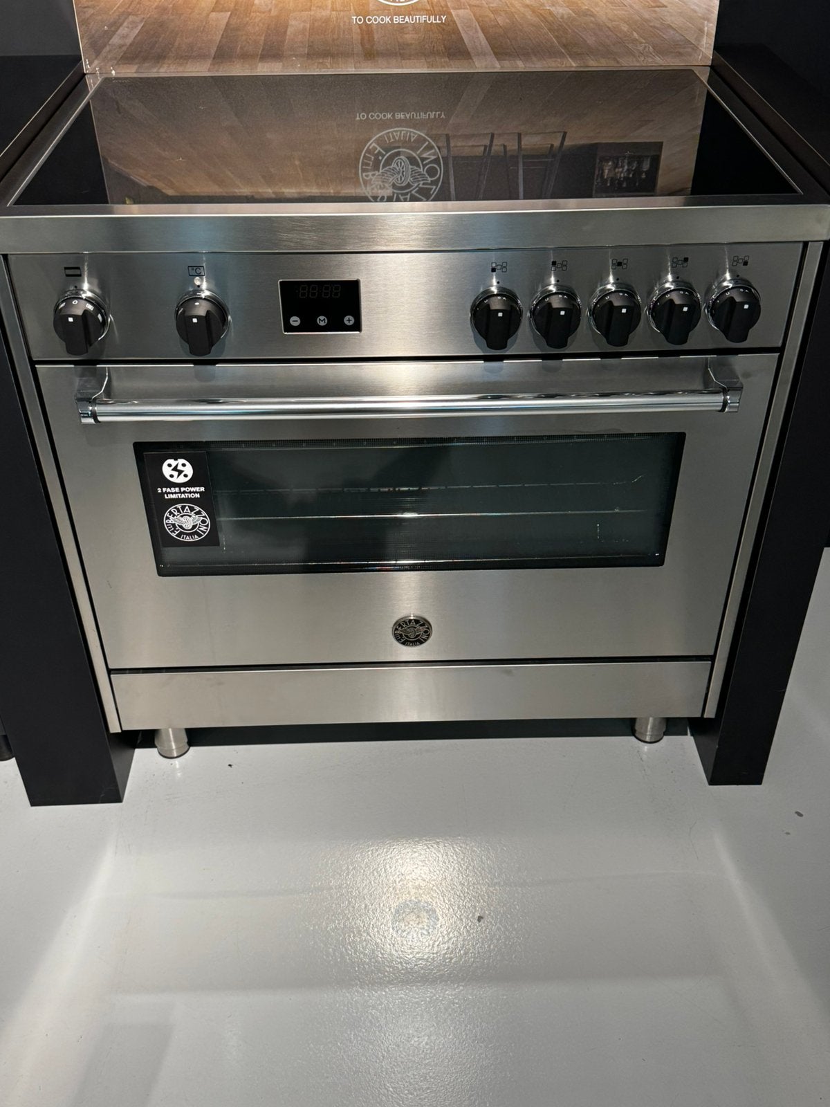 Bertazzoni Master Prime line rvs fornuis, Ophalen, 60 cm of meer, Nieuw, Energieklasse A of zuiniger