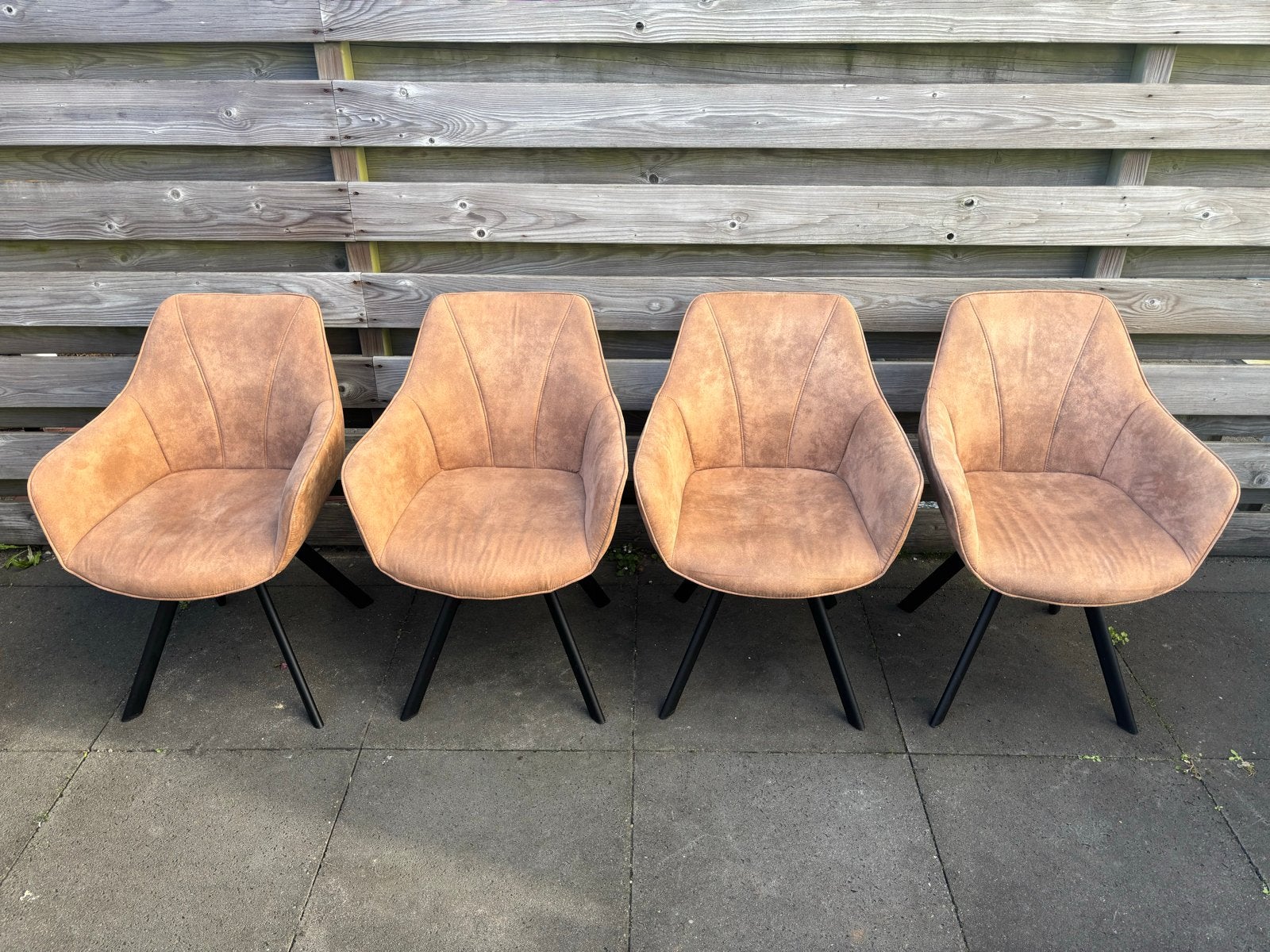 Set van 4 comfortabele eetkamerstoelen - Bruin stof, Huis en Inrichting, Stoelen, Ophalen, Gebruikt, Bruin, Vijf, Zes of meer stoelen