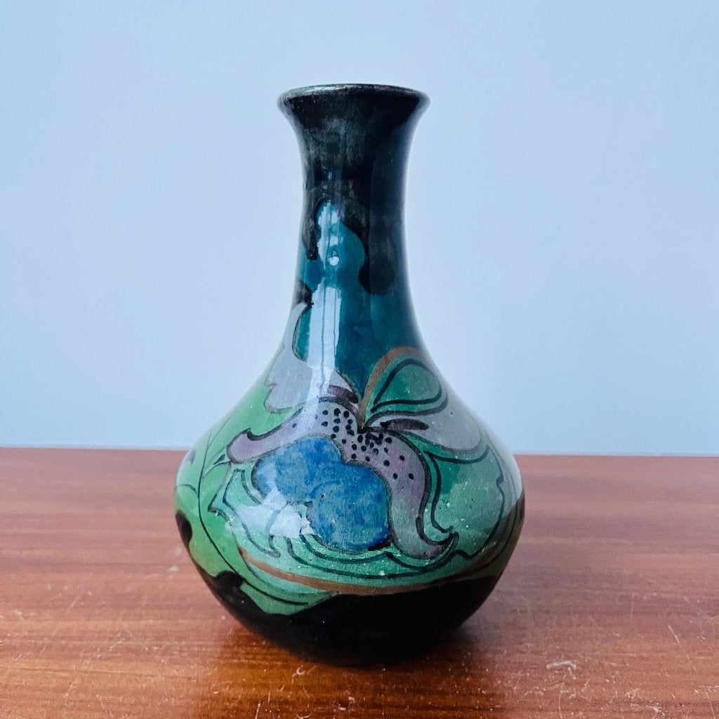 Art Nouveau Art deco vaasje bladmotief Gouda Brantjes, Ophalen of Verzenden